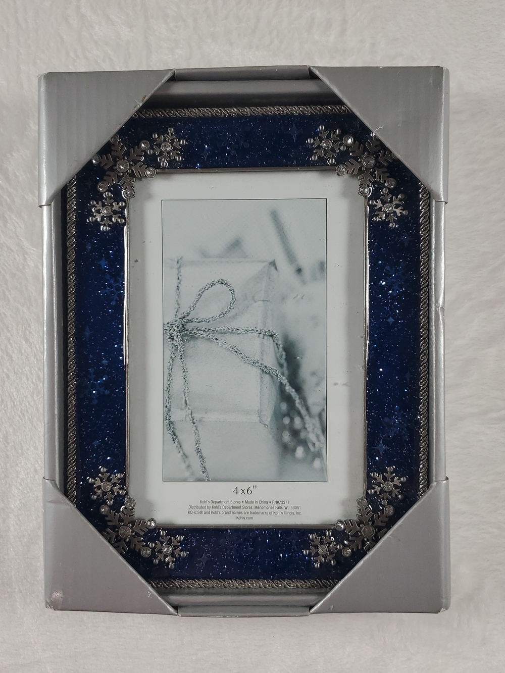 Winter Picture Frame Blue Enamel with Silver Snowflake Metal 4x6 in Photo NEW